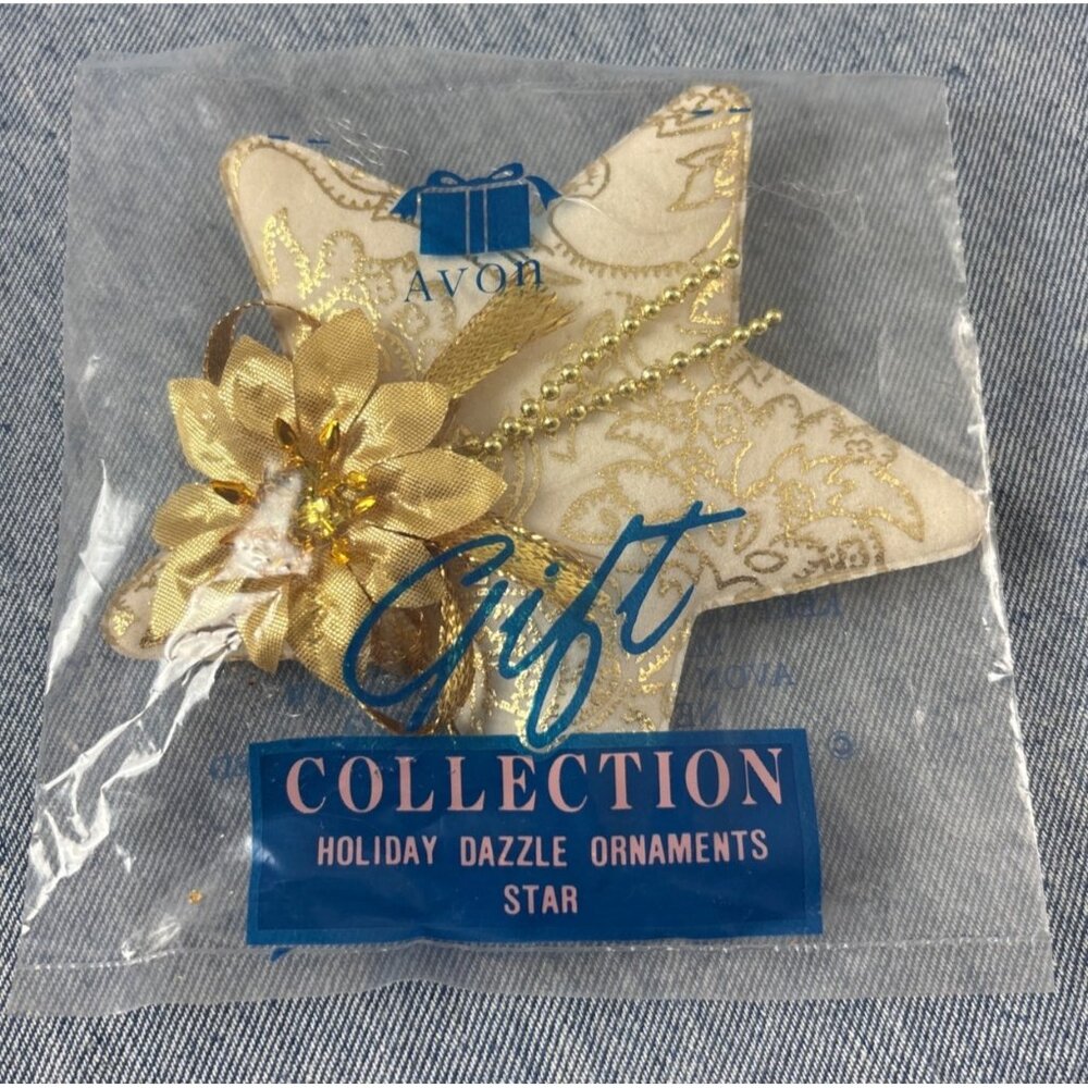 Avon Holiday Dazzle Star Ornament Gold & White With Floral Accent